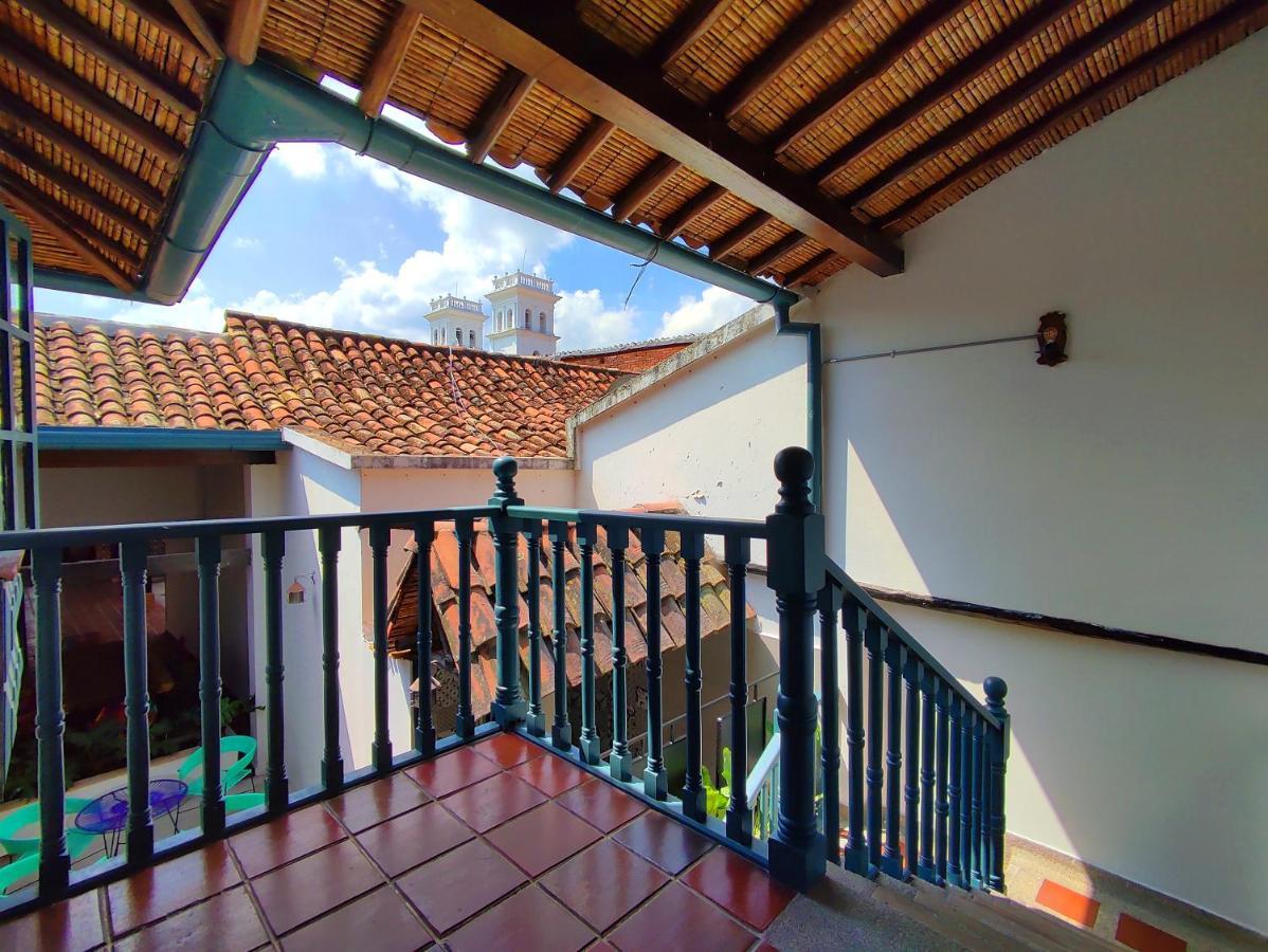 Trip Monkey Giron Hotel Exterior foto
