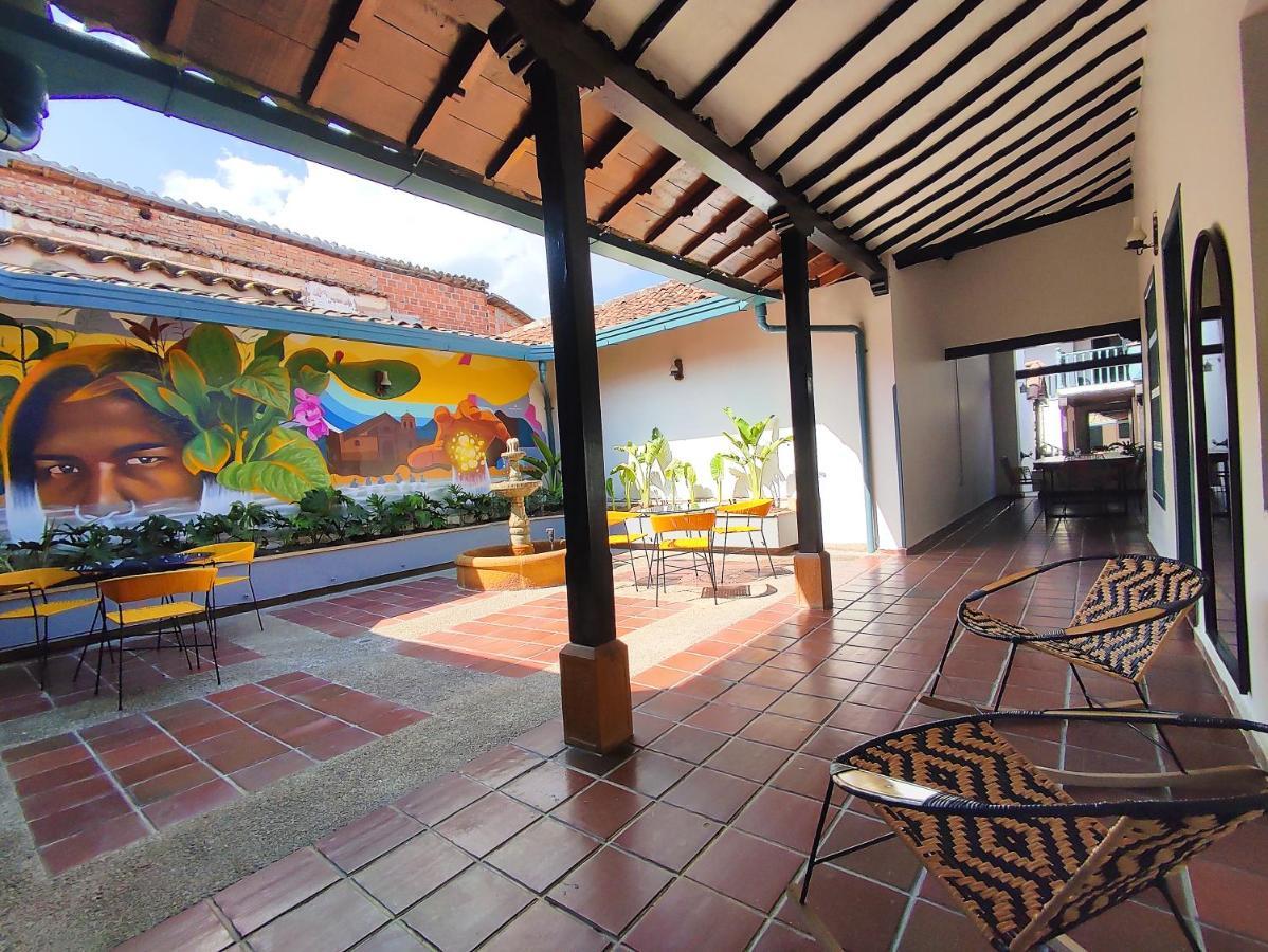 Trip Monkey Giron Hotel Exterior foto